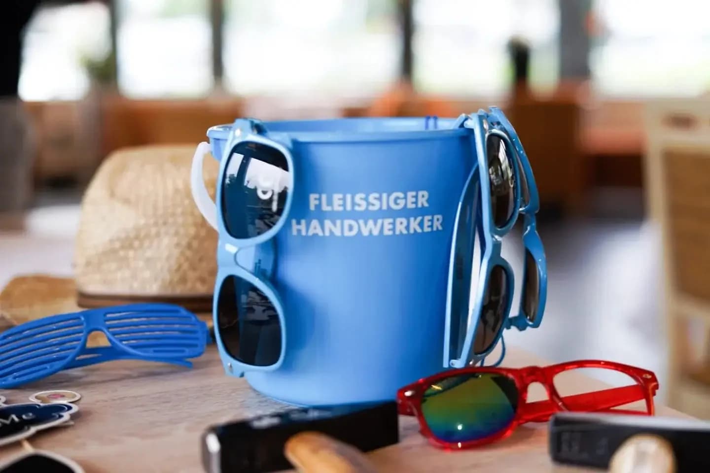 9x "Männerhandtasche"